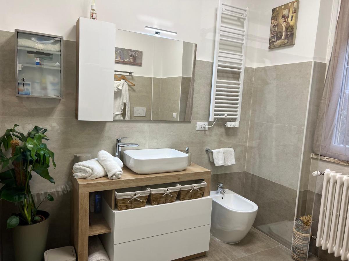 فيلا Rosanna House - Vedano Al Lambro مونزا المظهر الخارجي الصورة